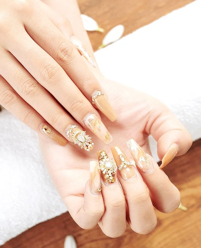 Manicure services